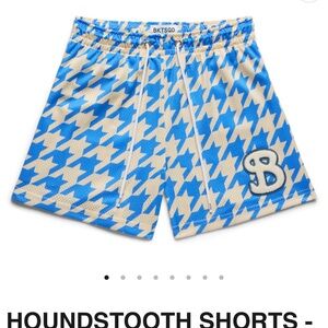 Adult small Blue and White Houndstooth‎ Shorts